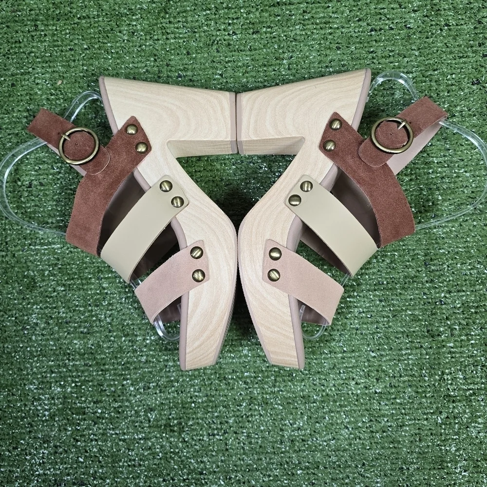 CHINESE LAUNDRY | FENNY PLATFORM MULTI-STRAP SANDALS -NWOT!